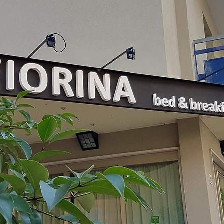 ريتشوني Fiorina Bed&Breakfast - Colazione Fino A Mezzogiorno - Beach Village Gratuito - Aquafan25 Oltremare20 المظهر الخارجي الصورة