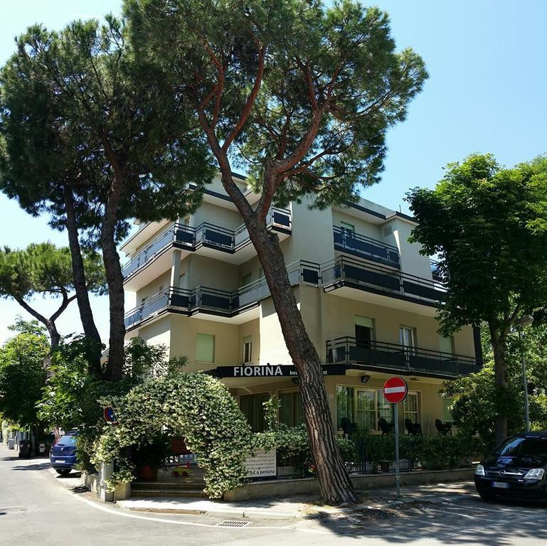 ريتشوني Fiorina Bed&Breakfast - Colazione Fino A Mezzogiorno - Beach Village Gratuito - Aquafan25 Oltremare20 المظهر الخارجي الصورة